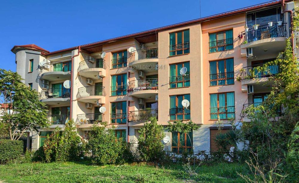 Продава се Тристаен апартамент в Свети Влас - 82 кв.м за 678 €/кв.м - Снимка #13