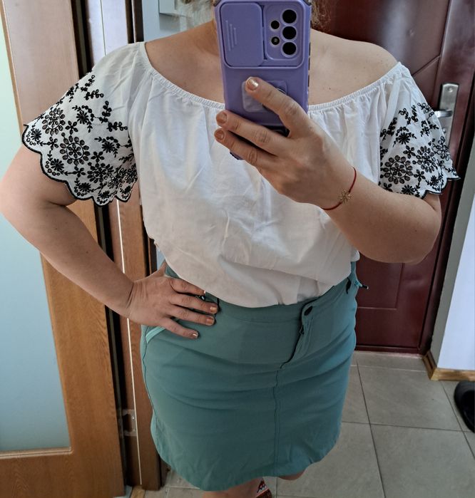 Top superb ideal pentru gravidute