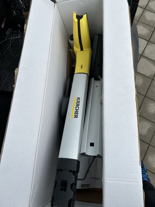 Подочистачка KARCHER FC3