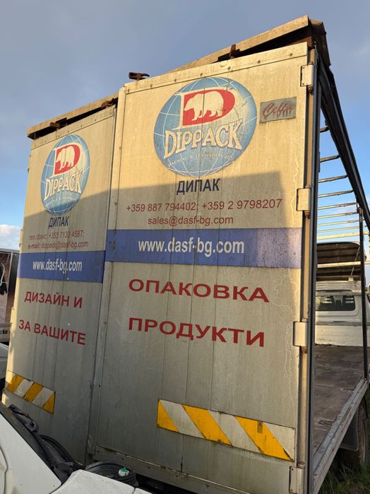 Продава се каросерия от ивеко дейли 6.10х2.25 тристранна щора