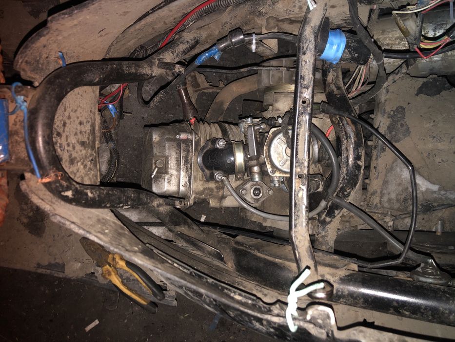 Продам скутор 150 кубов