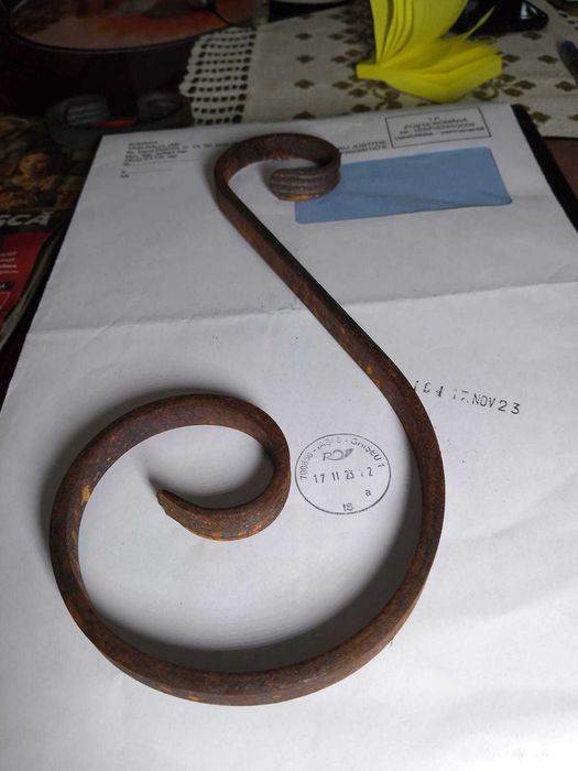 Profil metalic si ornament pt gard metalic