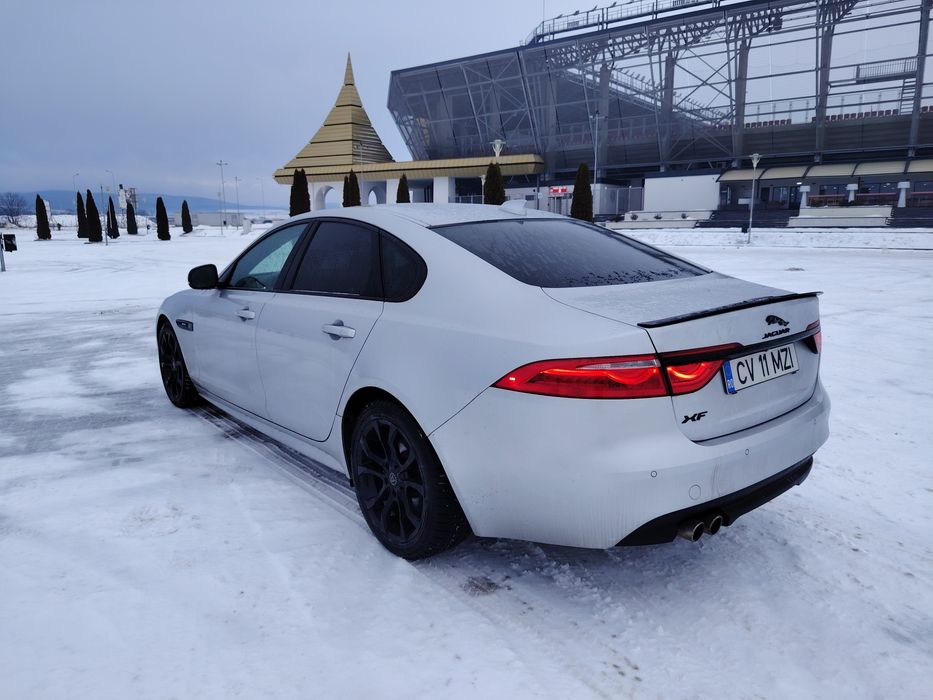 Jaguar XF 2016 schimb