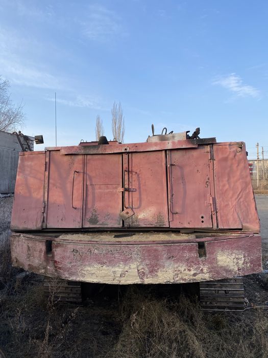 Продам экскаватор