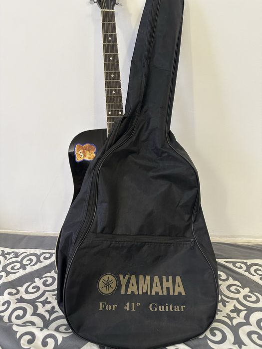 Гитара акустическая Yamaha