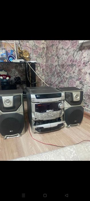 Музыкальный центр