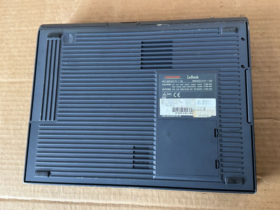 Рядък ретро лаптоп LeBook LP586-ADA , Windows 95