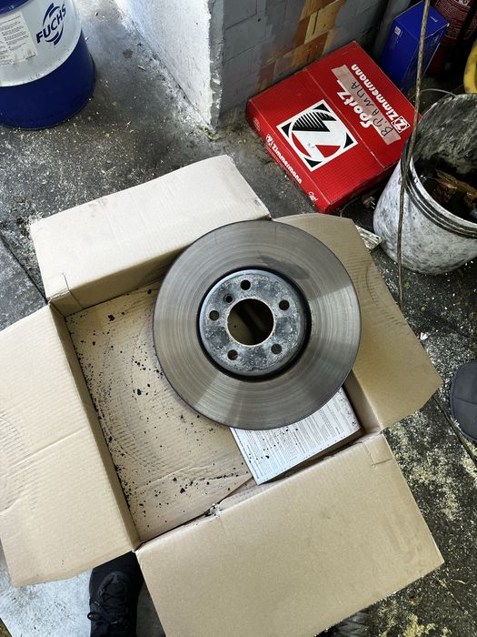 Спирачни дискове бмв f06