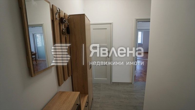 Явлена-Изток отдава 2-стаен апартамент в Гео Милев