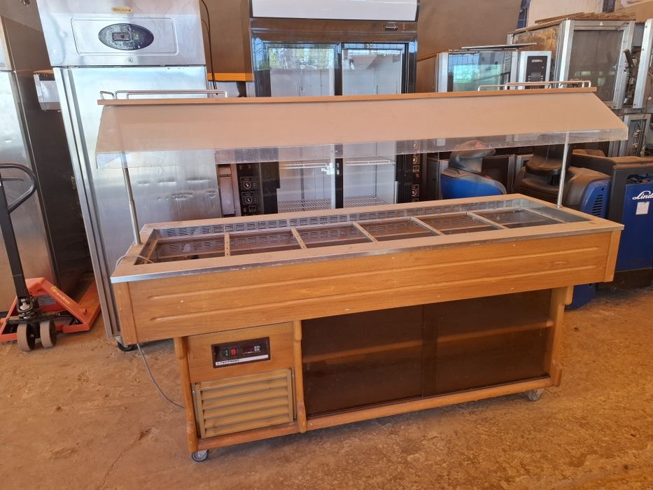 Masă inox , vitrina cu frig