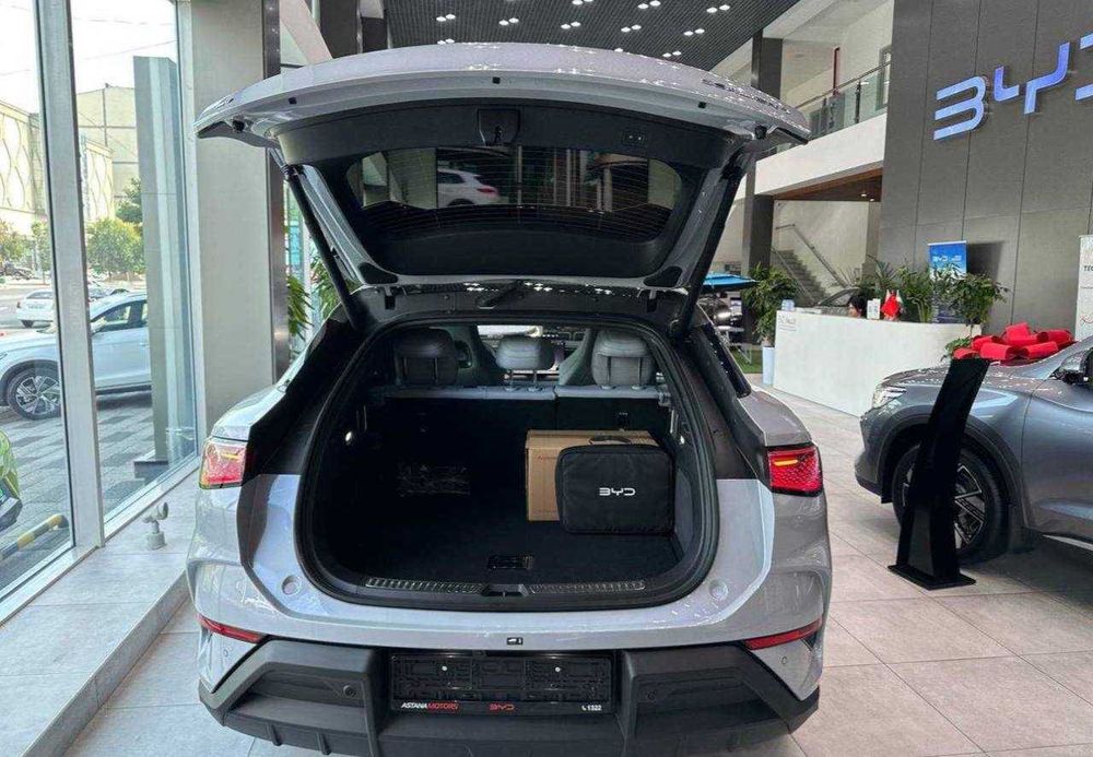 BYD Sealion 07 Smart Dop 610km Naqt va Nasiyaga