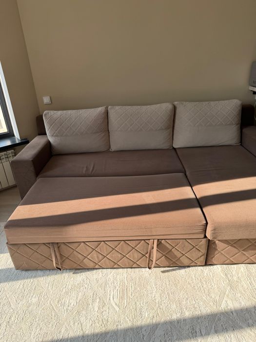 Угловой диван 255 см