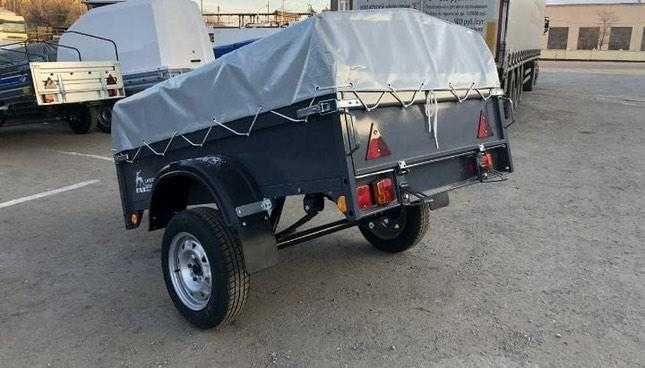 Легковой усиленный прицеп