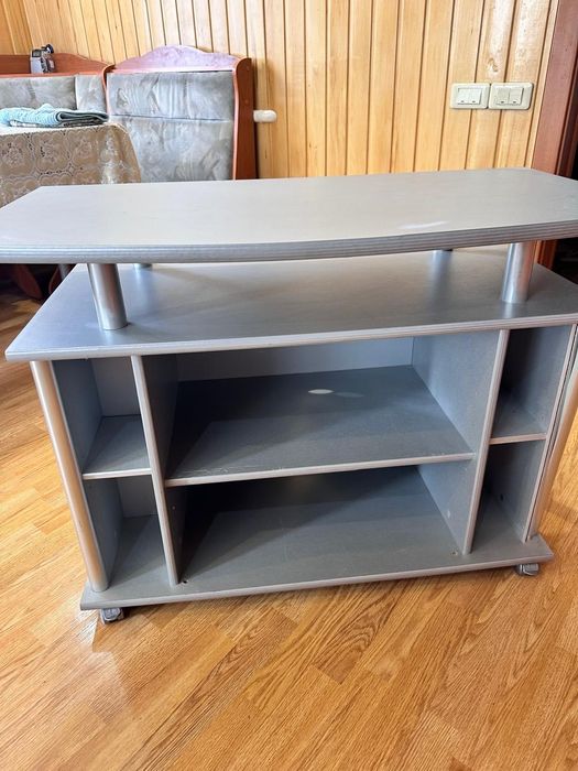 Тумбочка под телевизор