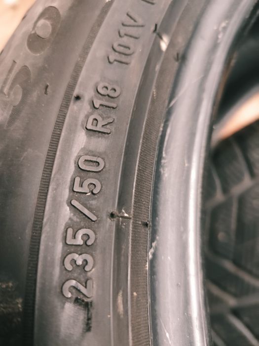 4 anvelope de iarna Pirelli 235-50-18