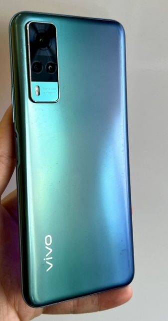 Viv0 Y31 4/128gb