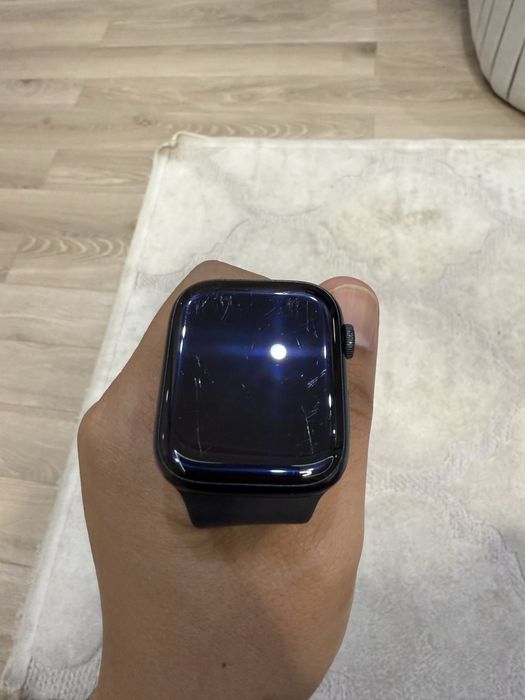 Apple watch series 8