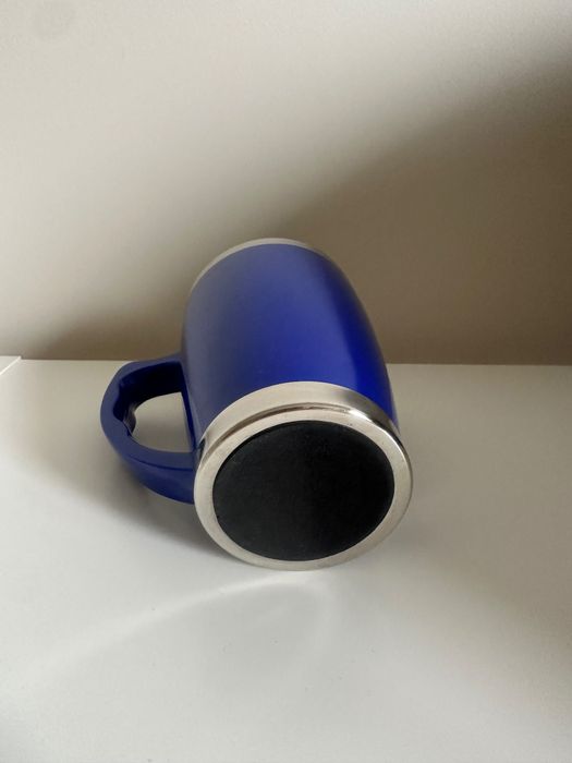 Синя термо чаша с дръжка