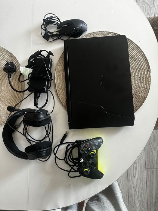 Setup Gaming Complet Acer Nitro 5 RTX 3050 Ti + Accesorii