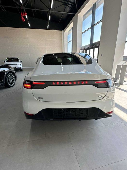 Leapmotor C01 gibrid