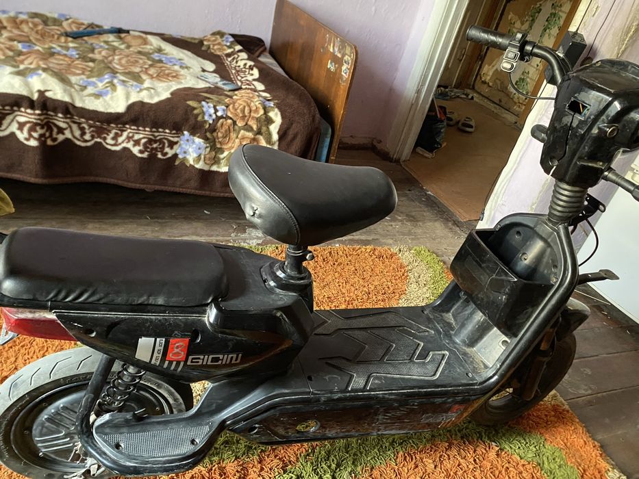 Продам электроскутер