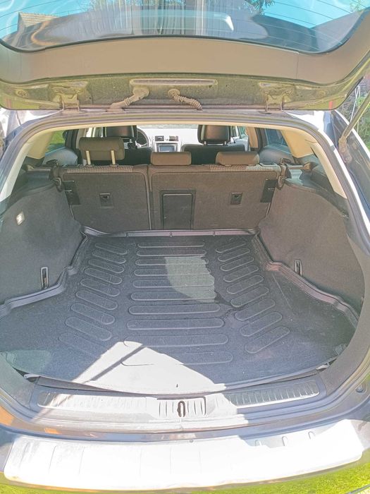 TOYOTA Avensis 2010 — imagine 5