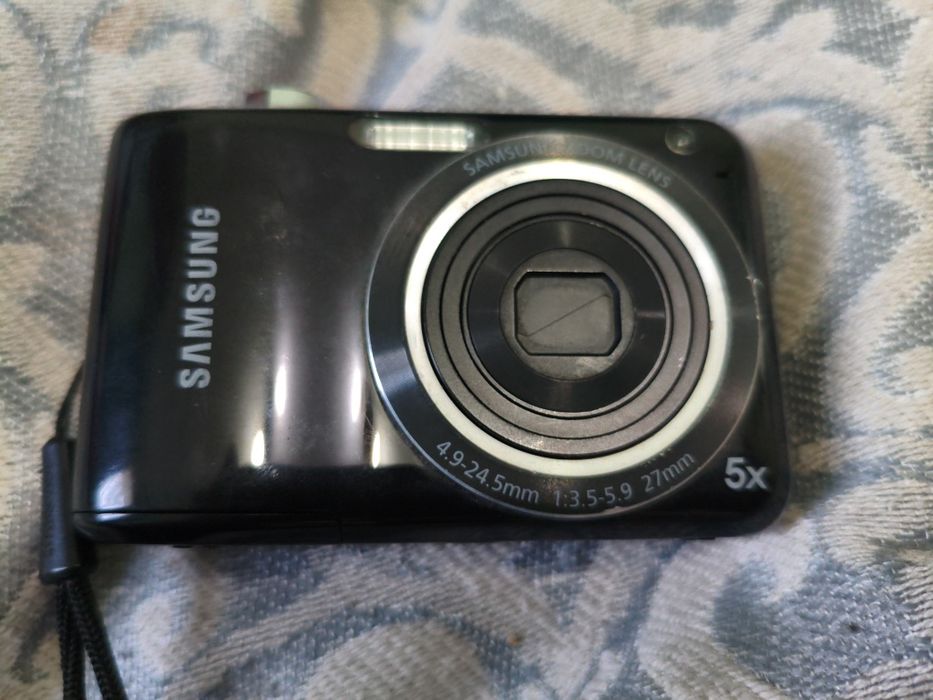 Samsung es30 продам