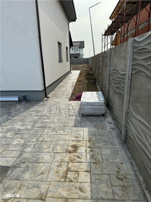 Duplex de calitate - proiect modern   - spatii generoase