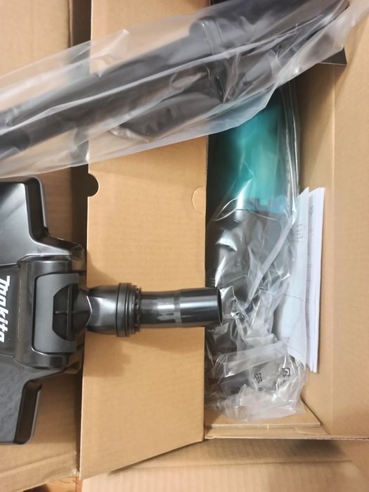 Пылесос Makita CL001GZ04