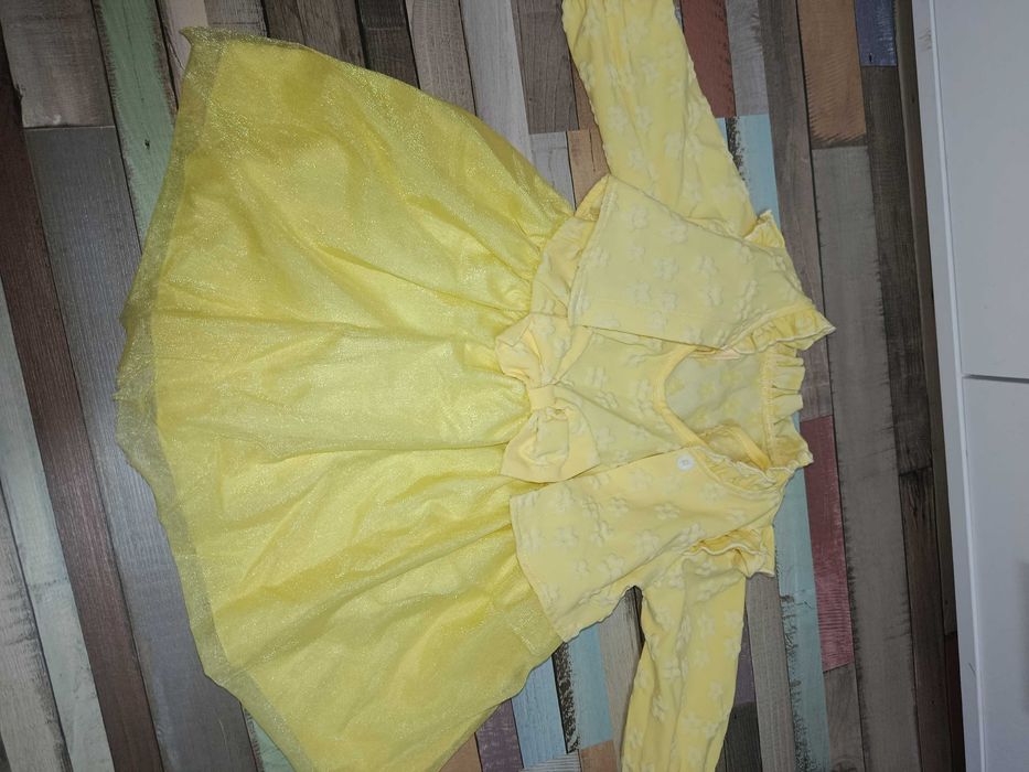 Бебешки рокли 9-12 месеца