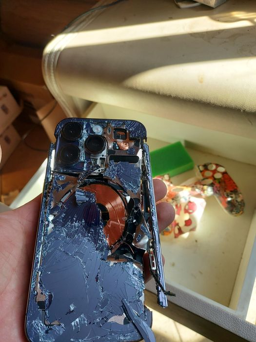 14 iphone на запчасти