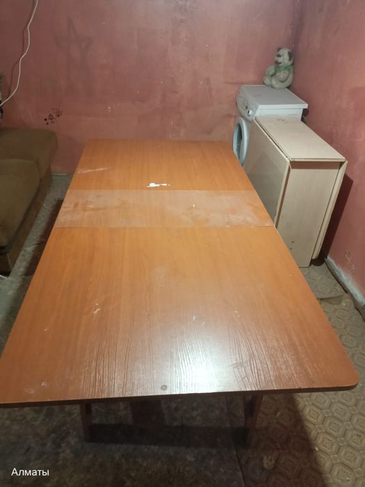 Стол раздвижной 5000 тг