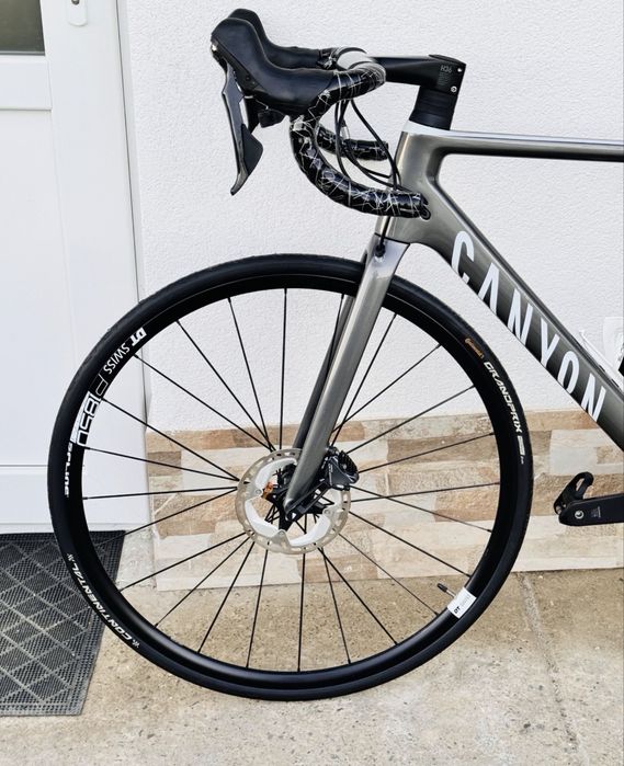 Cursiera CARBON Canyon Ultimate CF SL RO51, ULTEGRA R8100,hidraulice,stare excepțională