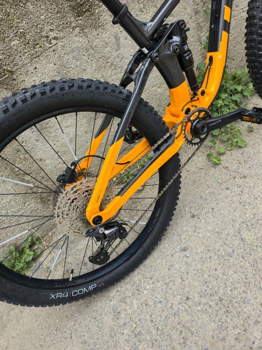 Trek Fuel Ex 5 27.5 + 1x12 Deore Като нов S размер рамка Rockshox Recon проходни оси