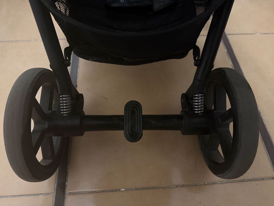 Прогулочная коляска Cybex Eezy S Plus 2