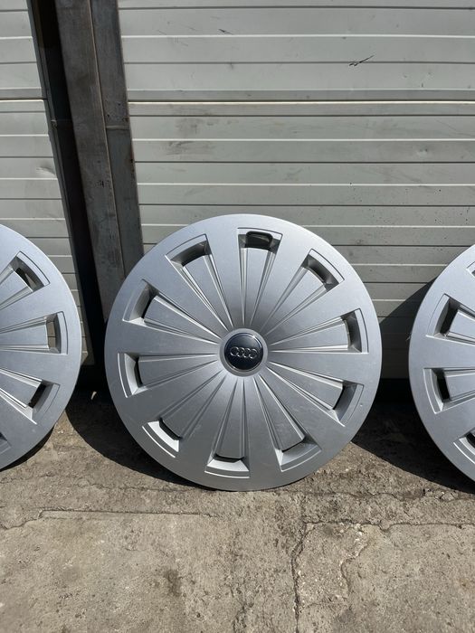 Тасове audi 16 перфектни