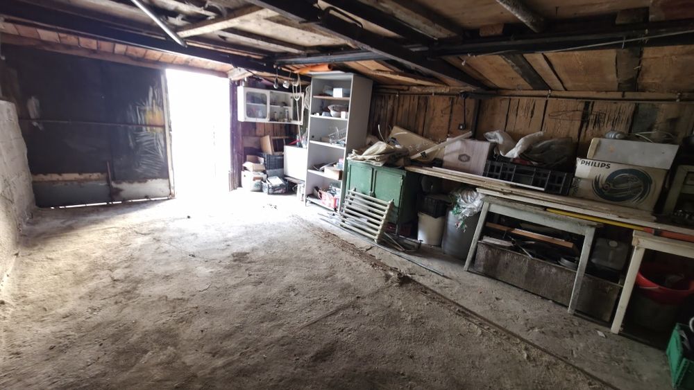 Garaj in Vulcan zona Traian