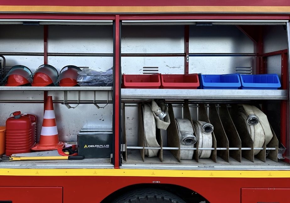 Mașina de Pompieri MAN, echipata și înmatriculată