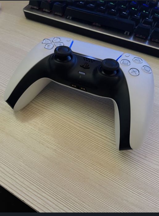 Новый джостик для PS5