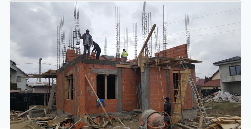 Echipa de constructie