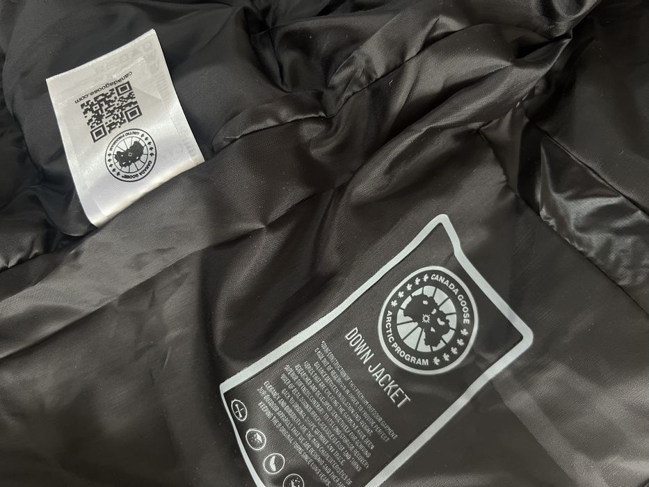 Vesta Canada Goose,noua cu etichete scanabile,10/10!