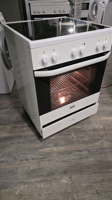 Печка Voss Electrolux