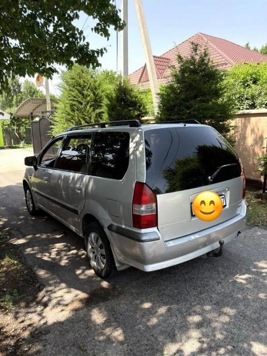 Mitsubishi spacewagon