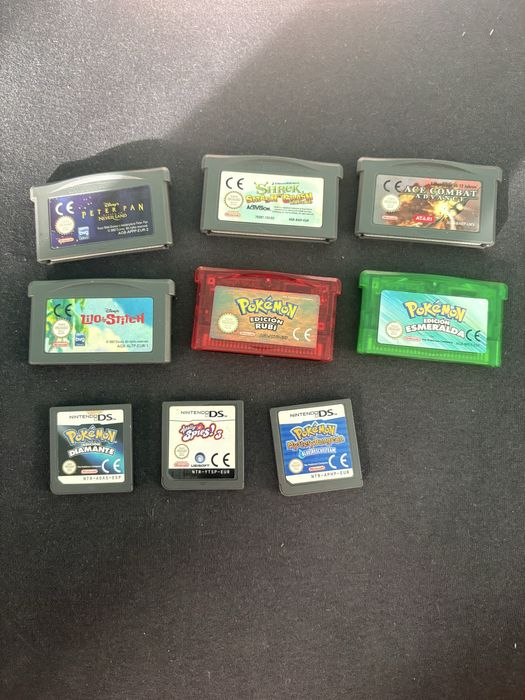 Nitendo Ds lite,perfect functional,cu 9 jocuri