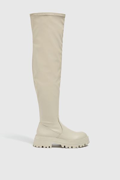 Pull and bear високи ботуши в цвят екрю Zara