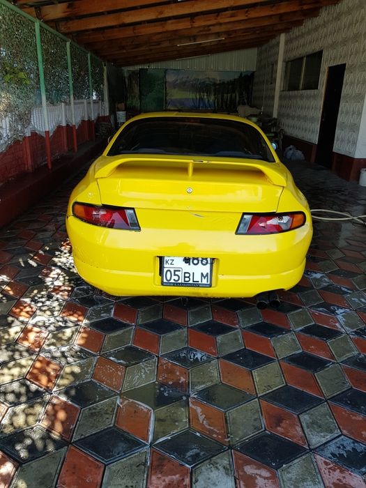 Мицсубиси ФТО 1995 года