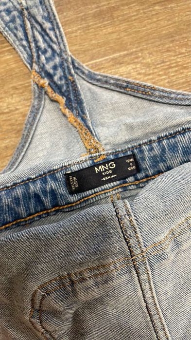 Дрешки за момиче