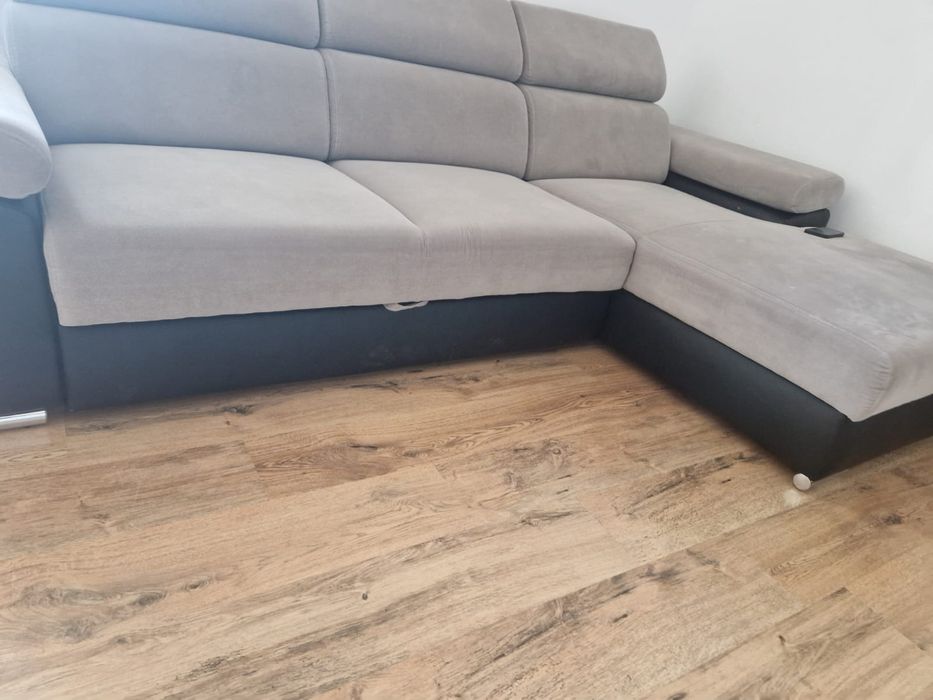 Închiriez apartament