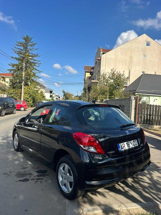 Peugeot 207 – 2010 | 2 uși | Benzină | 1.4