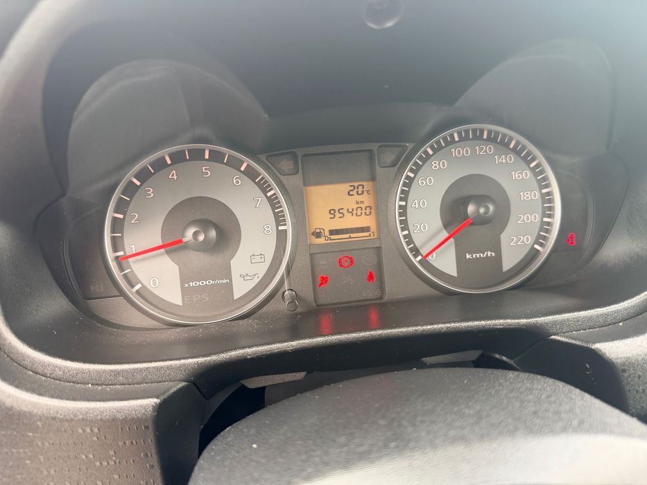 Mitsubishi Colt 1.3i 95 кс., 5 ск., 95000 км., 2009 г., евро 4, обслужена, поддържана редовно, много добро състояние, 2 ключа, реални километри.